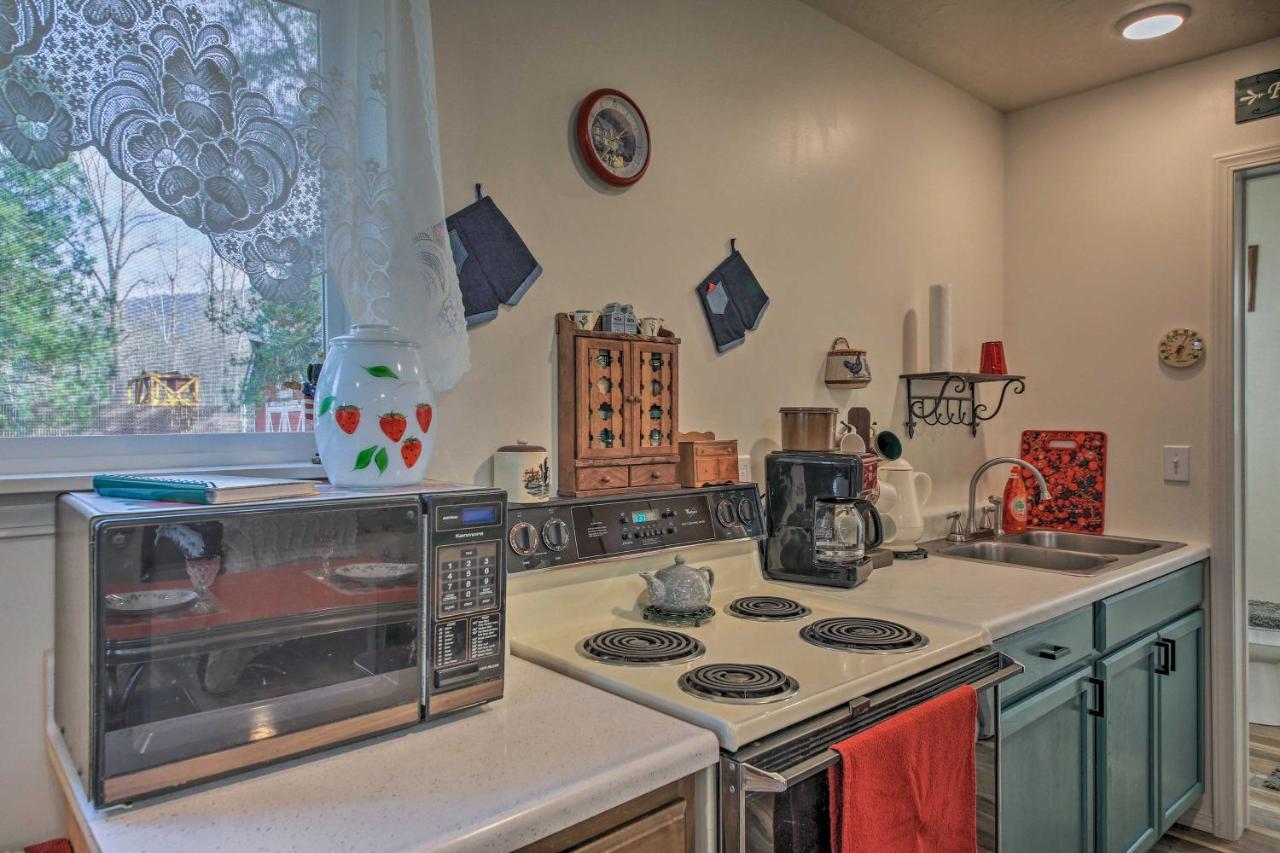 Pet-Friendly Libby Cottage With Mountain Views! Экстерьер фото